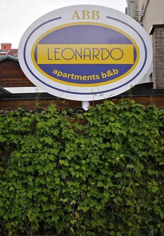 B&B Leonardo Rho Affittacamere